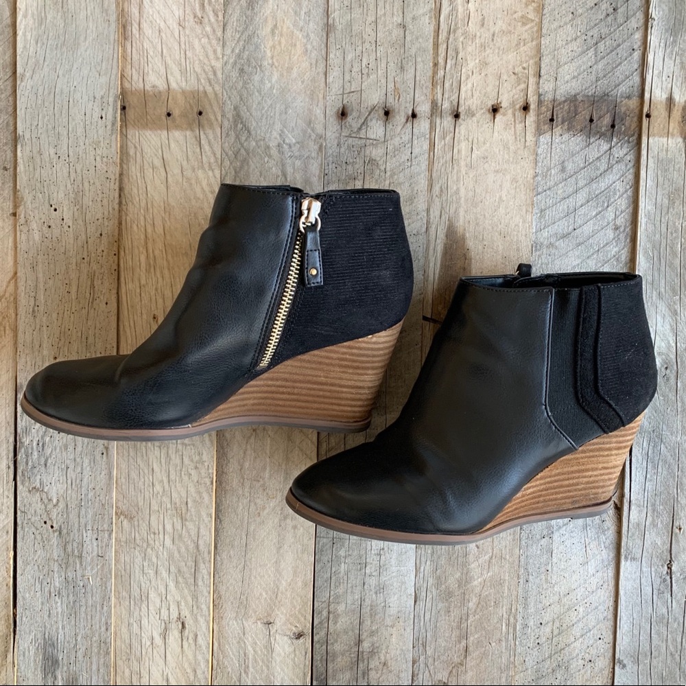 Dr. Scholl’s : Patch Booties Black